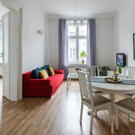 Lubicz Apartment Next To Main Station Netflix Cracovia Esterno foto