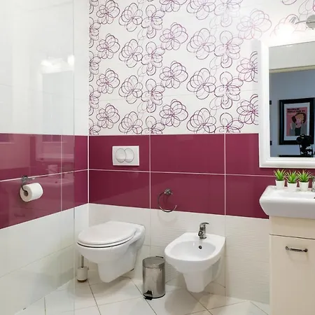 Lubicz Apartment Next To Main Station Netflix Cracovia Esterno foto
