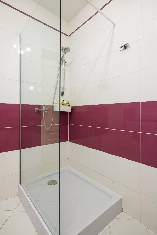 Apartment Lubicz Next To Main Station Netflix Krakow