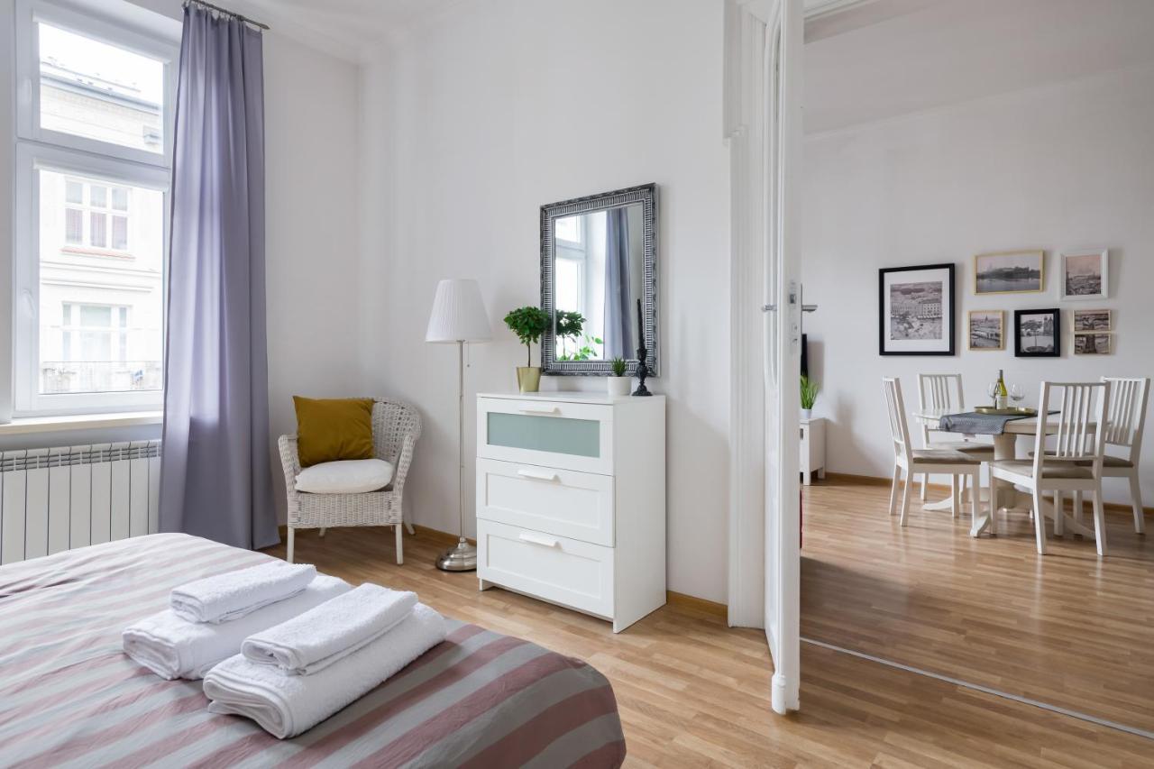 Apartment Lubicz Next To Main Station Netflix
