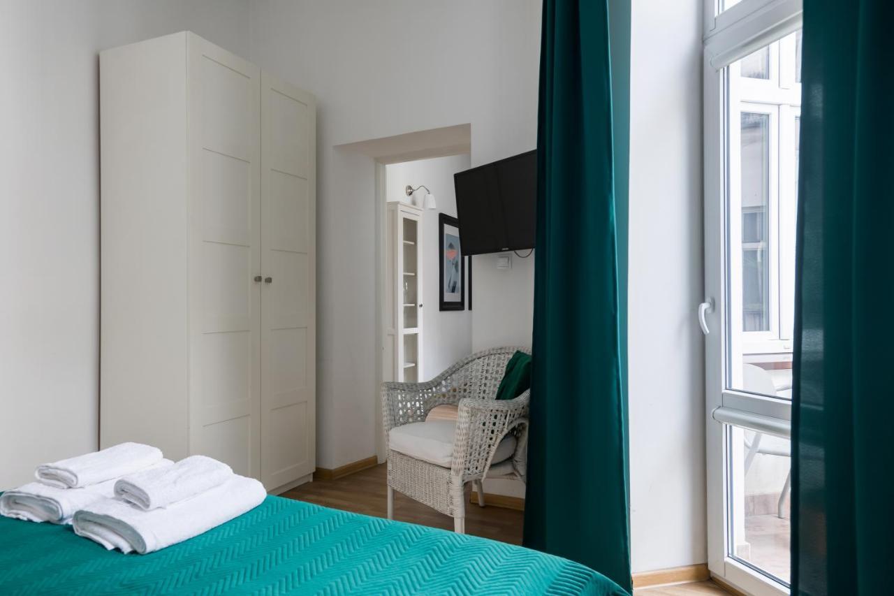Discover - 3 Rakowicka St - Classic Near Main Station - Netflix Апартаменти