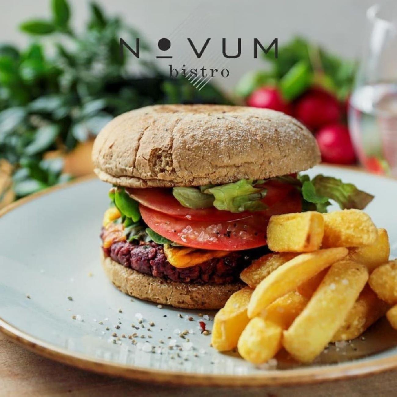 Discover - 3 Rakowicka St - Classic Near Main Station - Netflix Апартаменти Краків